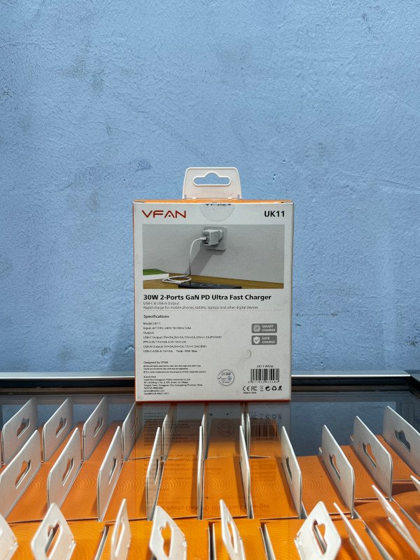 vfan 30w super fast charger adapter